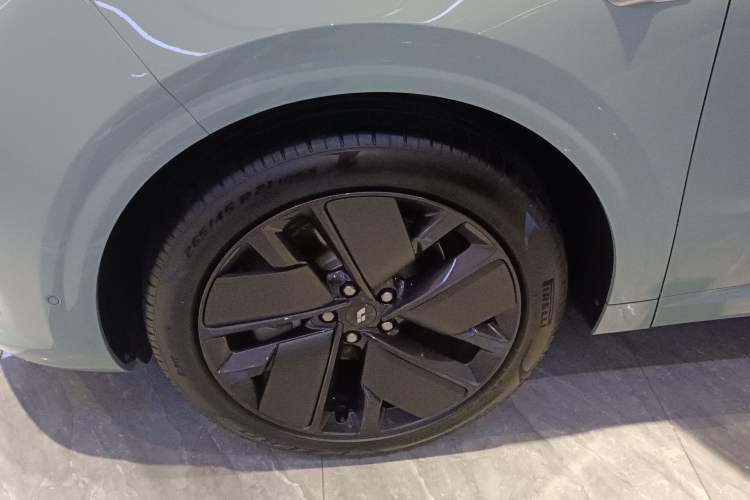 Used Li Auto L6 2025 Max Smart Refresh Edition
