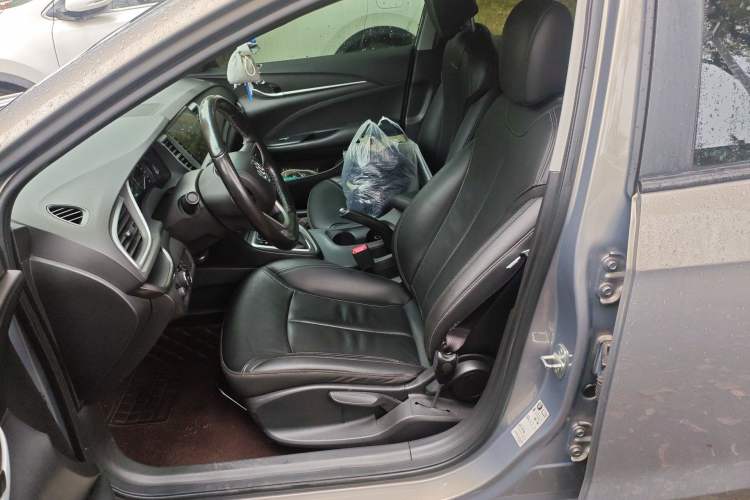 Used Buick GT 2018 18T Automatic Elite Model