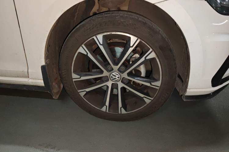 Used Volkswagen Golf 2018 280TSI Automatic R-Line Model
