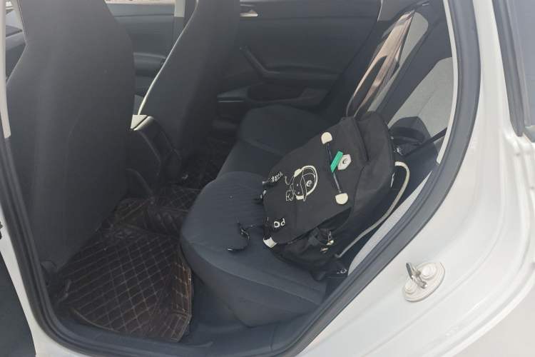 Used Volkswagen Lavida 2023 New Sharp 1.5L Manual New Comfort Edition Left Rear Seat