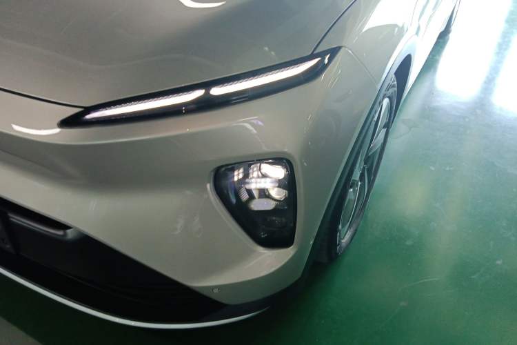 Used Nio ES8 2023 75 kWh Executive Edition
