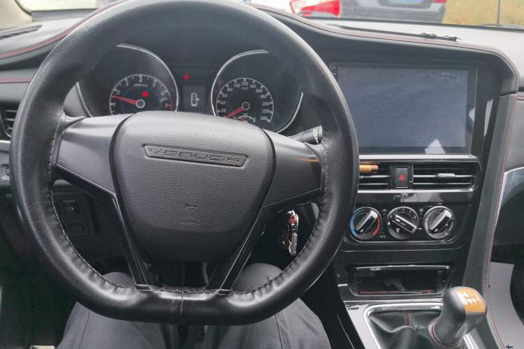 Used Venucia T70 2018 1.6L Manual Enjoyment Edition