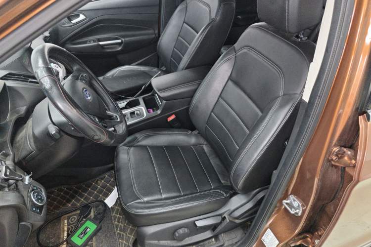 Used Ford Kuga 2017 EcoBoost 180 Two-Wheel-Drive Tiger Leap Model Left Front Seat