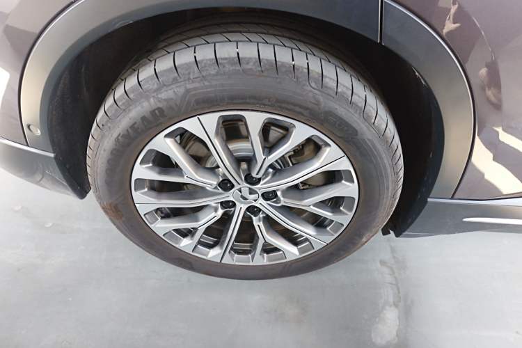 Used Nio ES6 2024 75 kWh
