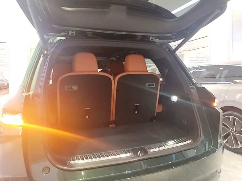 Used Li Auto L9 2025 Ultra Smart Refreshed Edition — 18