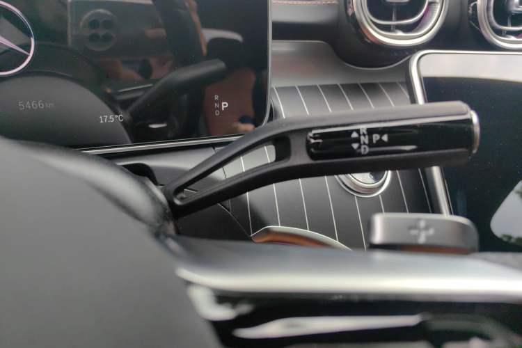 Used Mercedes-Benz C-Class 2023 C 260 L Sport Edition Gear Lever
