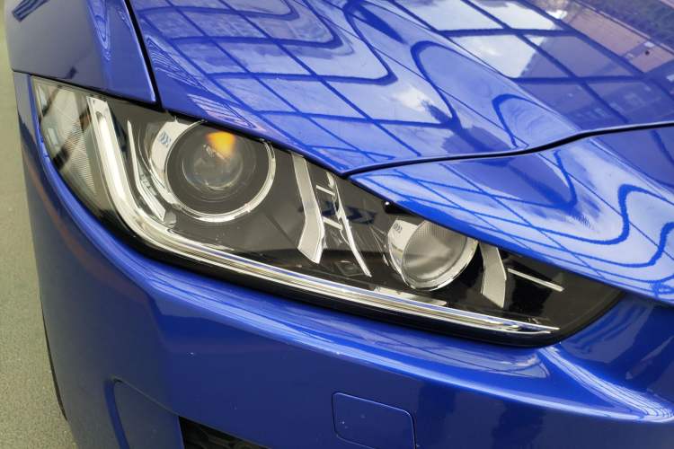 Used Jaguar XE 2017 2.0T 200 PS R-Sport