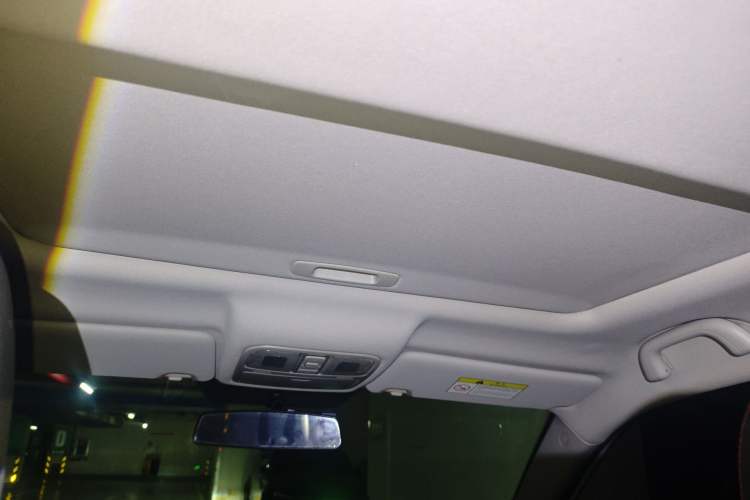 Used CHANGAN CS75 2016 1.8T Automatic Elite Model China V Standard