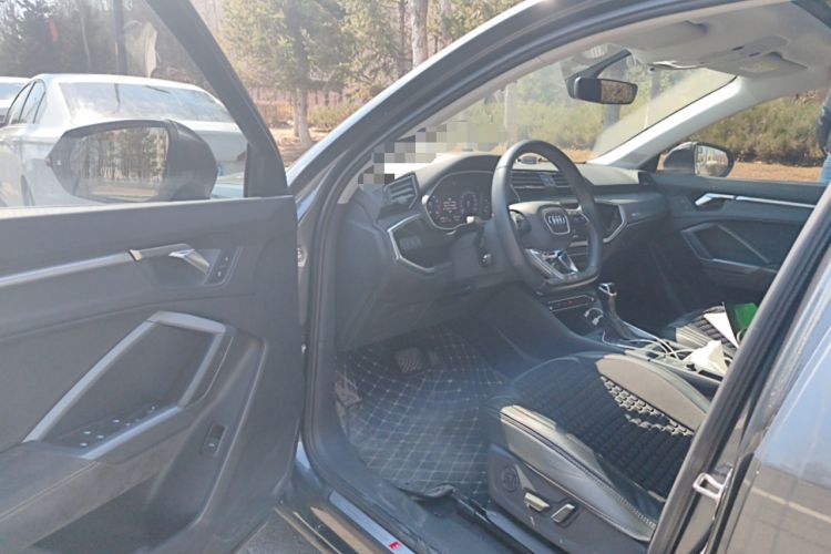 Used Audi Q3 Sportback 2020 40 TFSI Fashion Model
