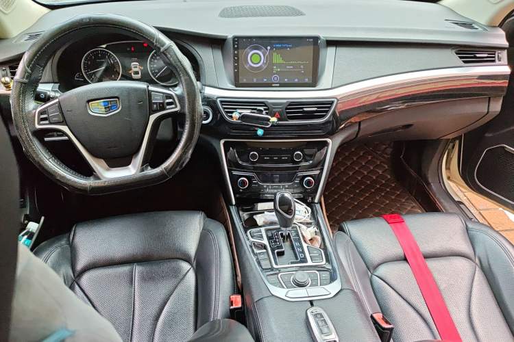 Used Geely Auto Emgrand GT 2016 1.8T Comfort Model Center Console