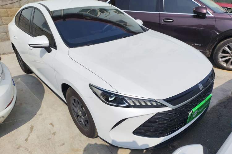 Used BYD Qin PLUS 2025 DM-i Smart Drive 55KM Leading Model Exterior 1