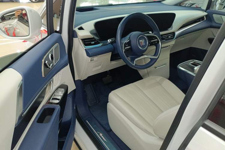 Used Buick Century 2023 2.0T Six-Seater Yinshi Edition