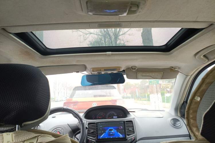 Used Geely Auto Diamond 2013 1.5L Manual Entry-Level Model