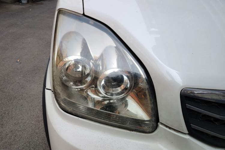 Used Suzuki Wagon R X5 2013 Revised Version 1.4L VVT Cruise Edition Right Front Headlight