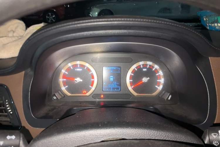 Used FORTHING Lingzhi 2019 V3 1.6L 2-Seat Standard Model China VI