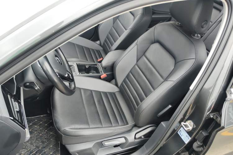 Used Volkswagen Sagitar 2021 280TSI DSG Comfort Connect Edition Left Front Seat