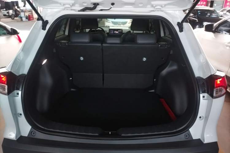 Used Toyota FRONTLANDER 2026 Model 2.0L CVT Comfort Edition