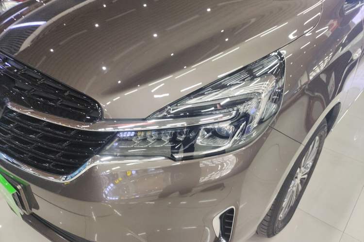 Used Buick GL8 2022 Land Business Class 652T Luxury Model
