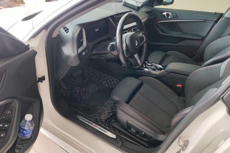 Used BMW 2 Series 2023 225i Four-Door Coupe M Sport Package Driver Seat