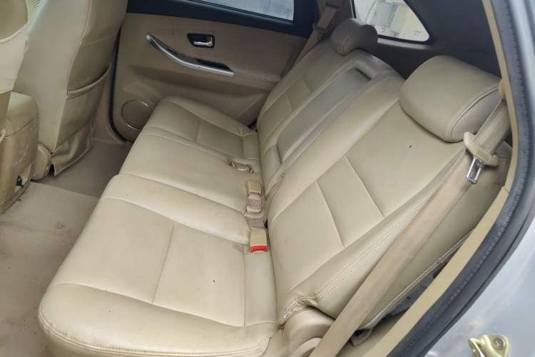 Used JMC Yusheng S350 2013 2.4T Two-Wheel-Drive Special Edition