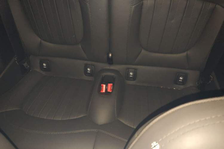 Used MINI MINI 2019 1.5T COOPER CABRIO Artist
