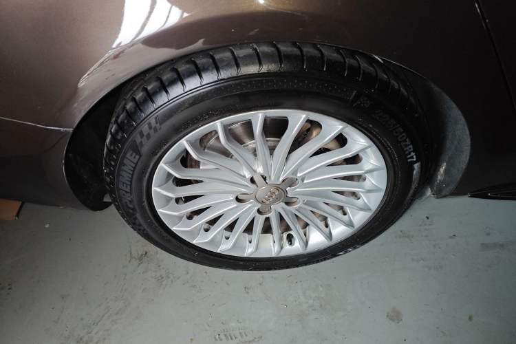 Used Audi A4L 2016 35 TFSI Automatic Comfort Model Exterior 5