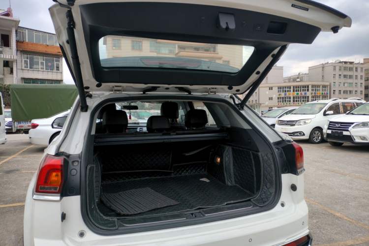 Used Zotye Domy X7 2018 2.0T Automatic Prestige Edition