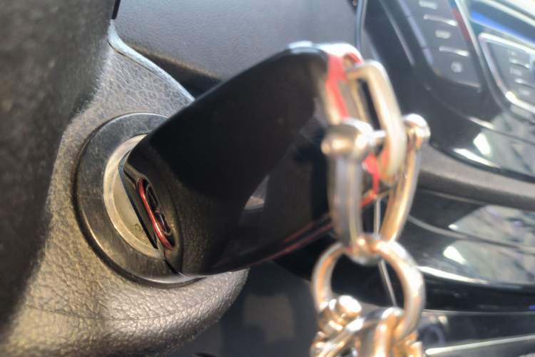 Used JAC Group Refine M2 2013 1.5L Manual Comfort Model 5 Seats Vehicle Key