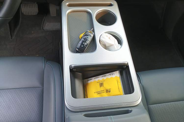 Used AION Y 2022 70 Intelligent Edition Lithium Iron Phosphate
