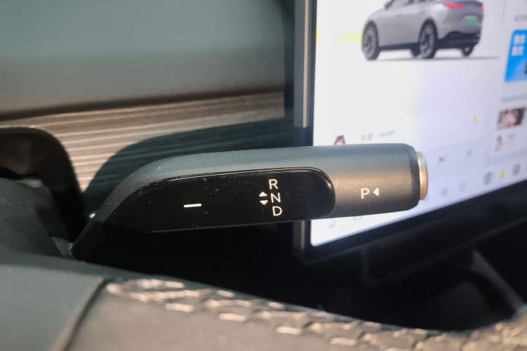 Used ONVO L60 2024 60 kWh Rear-Drive Version