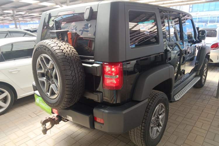 Used BAIC Off-Road BJ40 2016 40L 2.3T Automatic All-Wheel Drive Premium Edition Rear Right 45 Deg