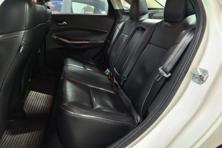 Used Ford Escort 2015 1.5L Automatic Fashion Model Left Rear Seat
