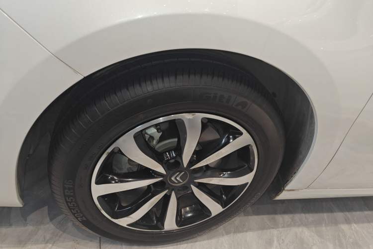 Used Citroen C4 Sega 2018 1.6L Automatic Luxury Model
