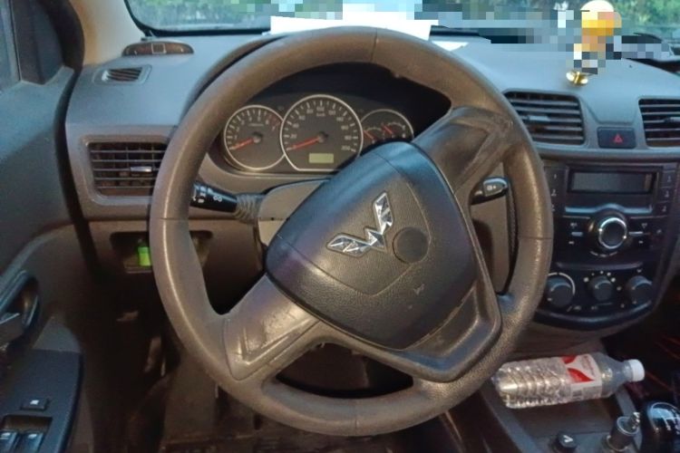 Used Wuling Hongguang 2014 1.5L Base Version Steering Wheel