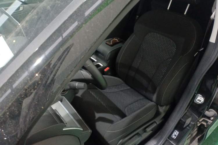 Used Haval M6 2023 PLUS 1.5T Manual Elite Smart Connectivity Model