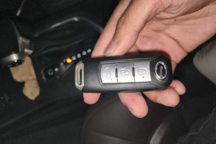 Used GAC Trumpchi GS4 2015 200T G-DCT Luxury Edition Vehicle Key