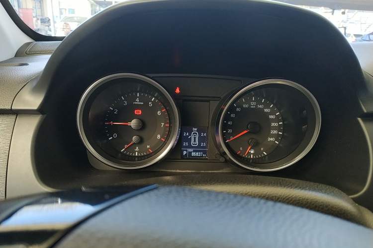 Used Haval H6 2015 Sport Edition 1.5T Automatic Two-Wheel Drive Luxury Model
