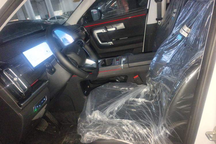 Used Chery Tiggo 7 C-DM 2025 1.5T 120KM Luxury Trim