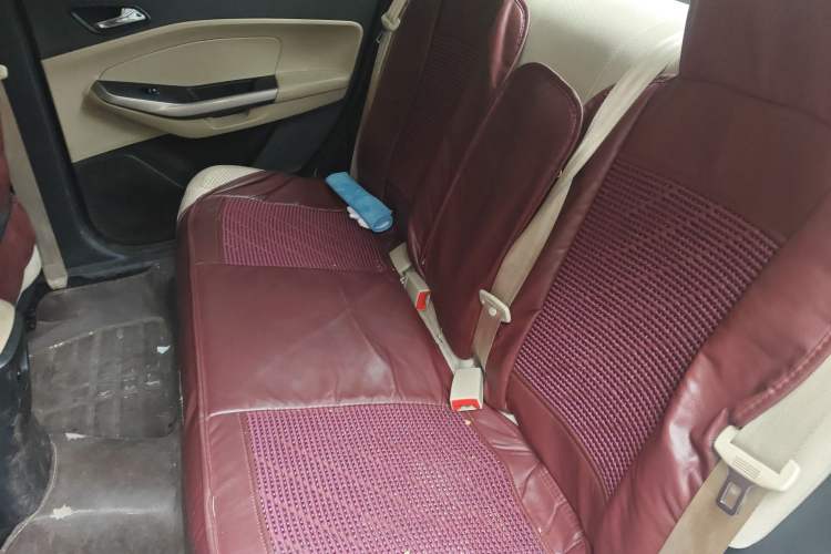 Used Ford Escort 2015 1.5L Manual Comfort Model
