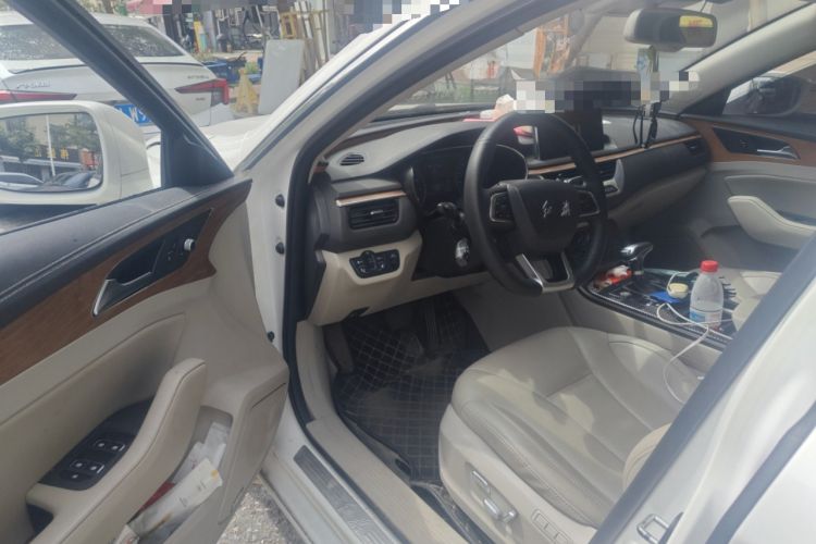 Used Hongqi H5 2018 30TD Smart Connect Dynamic Edition
