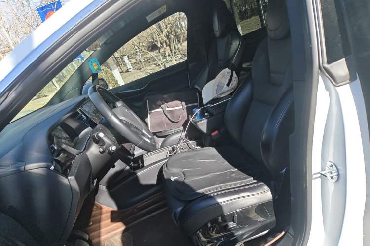 Used Tesla Model X 2016 X 75D
