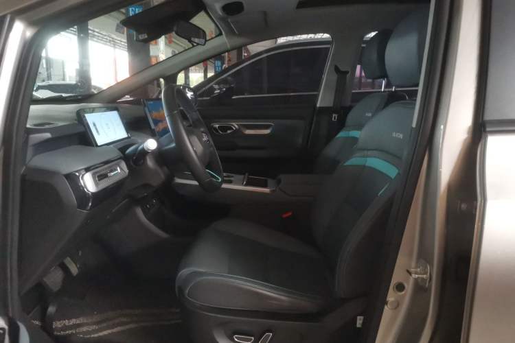 Used AION Y 2023 Plus 510 Smart Edition Left Front Seat