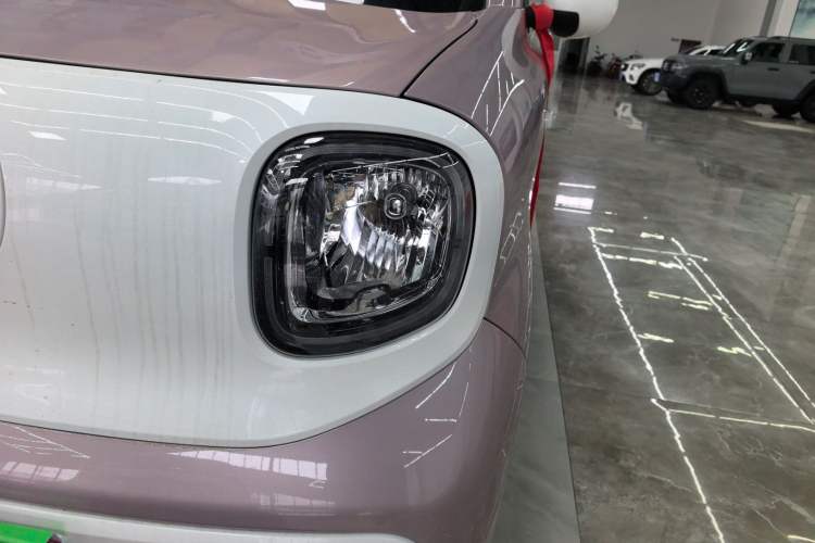 Used Bestune Pony 2026 222km Colorful Horse Left Front Headlight