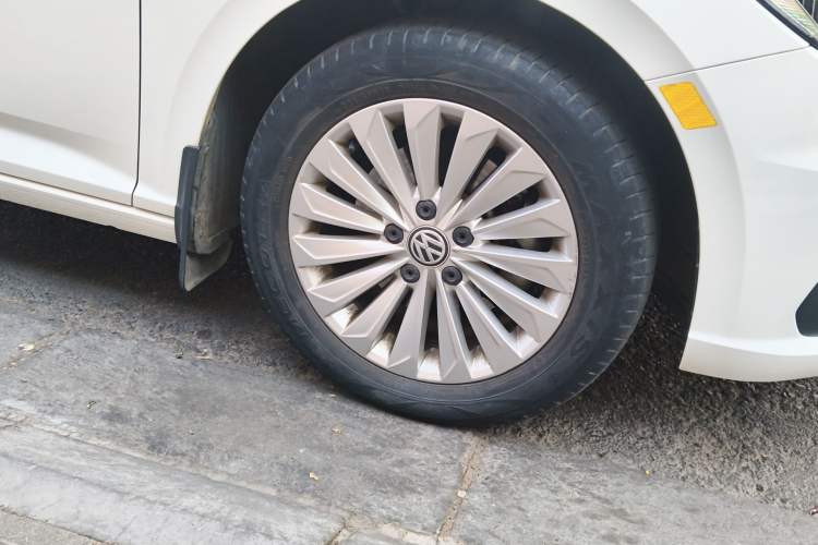 Used Volkswagen Lavida 2019 280TSI DSG Comfort Edition China VI standard