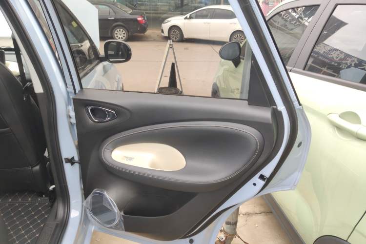 Used Wuling Bingo 2023 410 km Lingxi Deluxe Edition