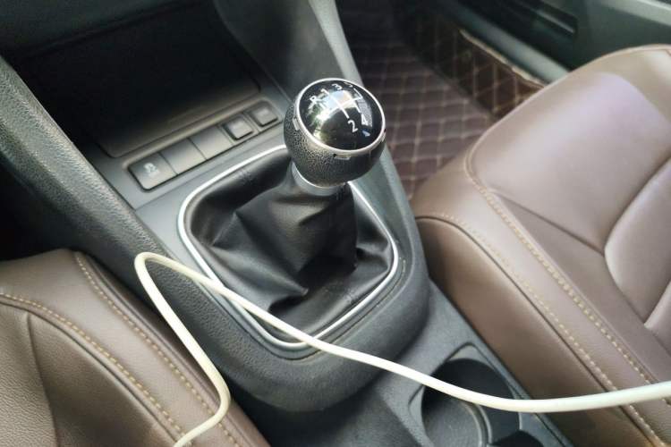 Used Volkswagen Golf 2012 1.6 Manual Fashion Edition
