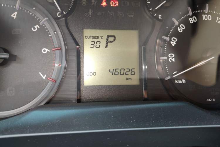 Used Toyota Prado 2022 2.7L Gasoline TX Trim Aluminum Wheels Low-Roof Configuration Base Version – Middle East Odometer Close Up