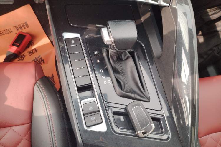 Used FORTHING T5 2018 230T CVT Smart Enjoyment Version