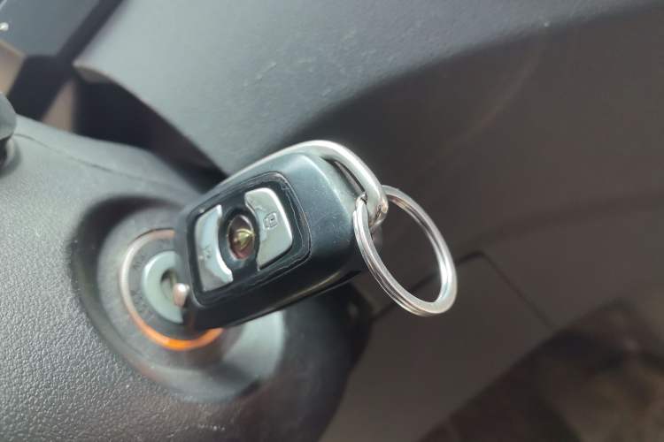 Used Jinbei Hiace King 2021 2.0L Business King Series Comfort Edition Standard Top 9-Seater 1TZS
