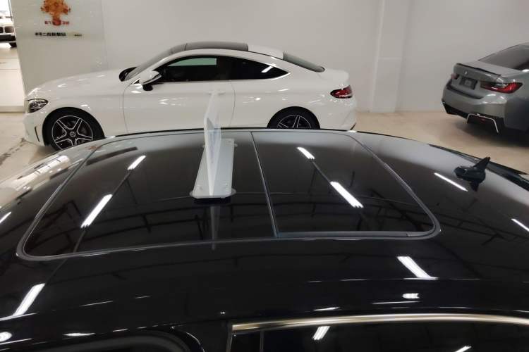 Used Volkswagen Passat 2022 330TSI Luxury Edition Custom Version